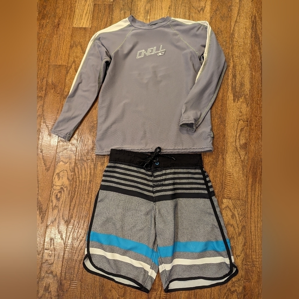 🍁Swim wear lot O'neill rash guard & 2 board shorts Youth Large